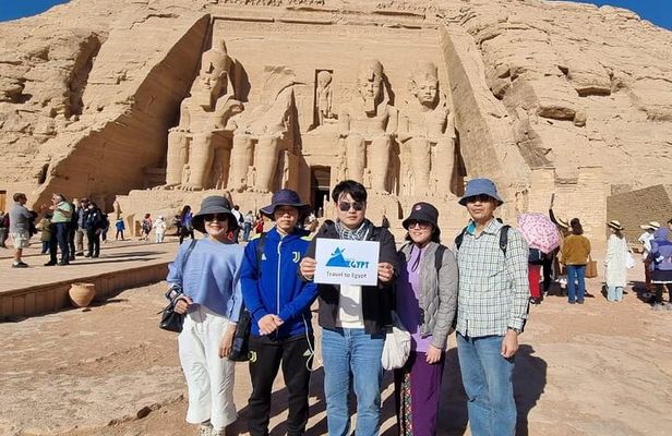 Day Tour To Abu Simbel Temples