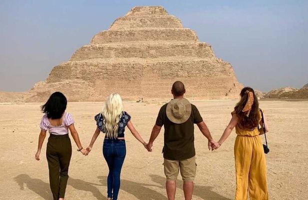 Memphis, Sakkara and Dahshur Private Tour from Cairo