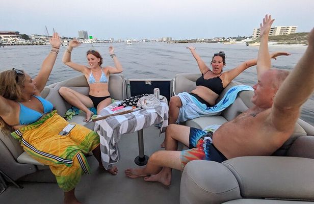 Private Captained Pontoon to Crab Island in Destin 