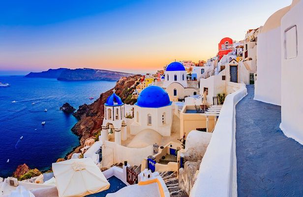 5 Hour Small Group Shore Excursion in Santorini 