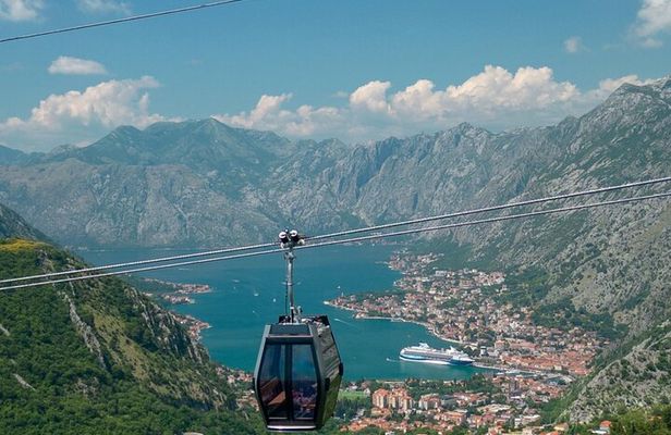 Private Tour Cable car -Kotor- Perast- our Lady of the Rocks