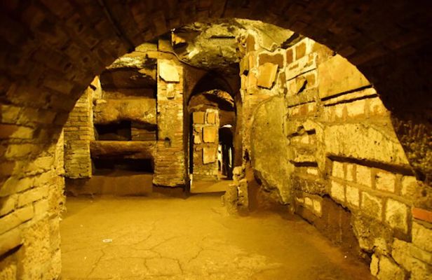 Catacombs and Appia Antica Exploration - Private Tour