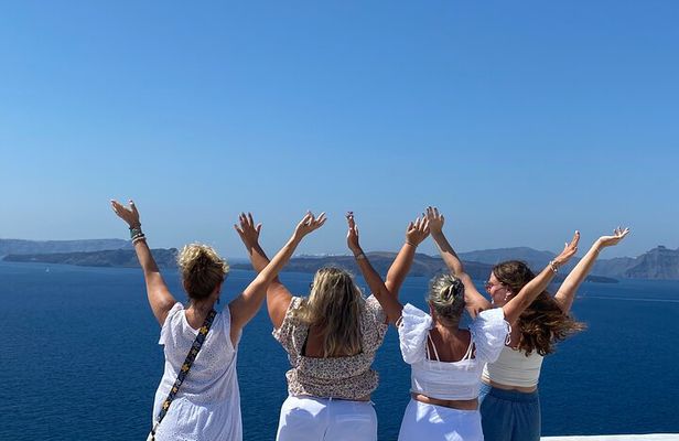 Let's Explore Santorini Together -Half day Guided Private tour