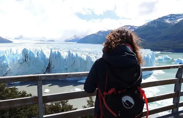 Safari Azul: Perito Moreno Boat Plus Walking Tour. Touch the ice