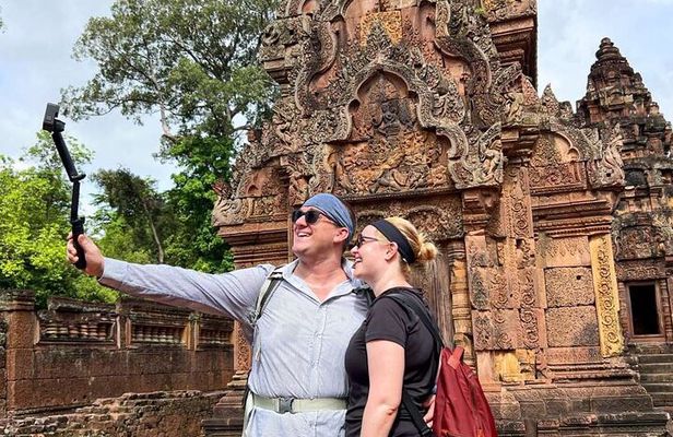 Banteay Srei & Grand Circuit by Private Tours