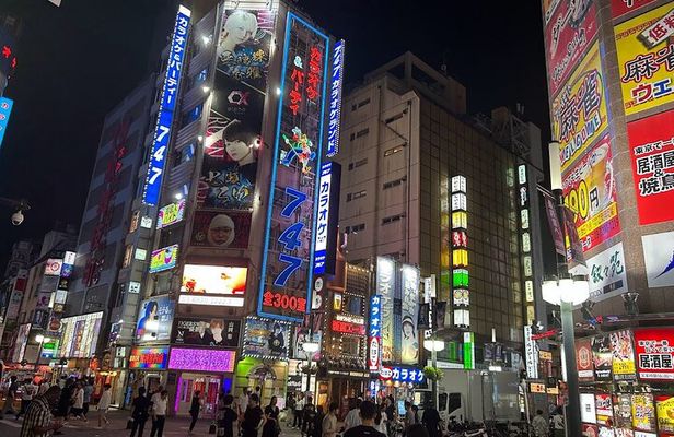 4 Hours Shibuya - Shinjuku Night Tour