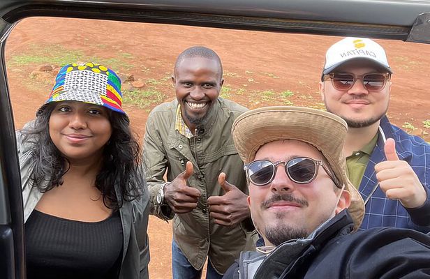 Nairobi National Park, Elephant Orphanage and Giraffe Center Tour