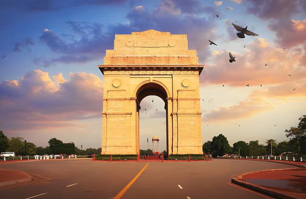 Private Luxury Full Day New and Old Delhi City Tour