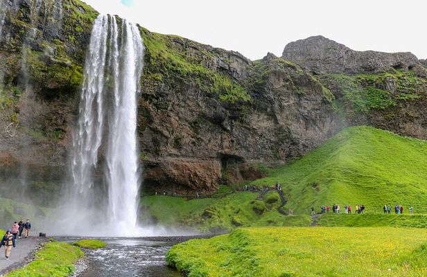 6 Day Iceland Ring Road Highlights Tour With Accommodation