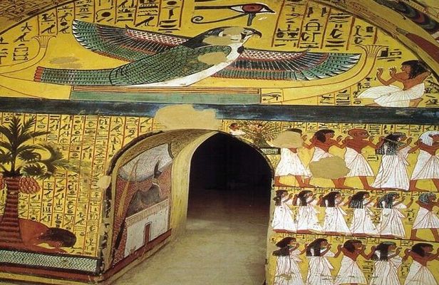 Deir El Medina, Habu Temple Shared Tour from Luxor with Lunch
