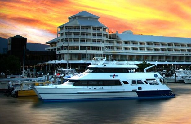 SeaQuest Day Trips to Outer Barrier Reef