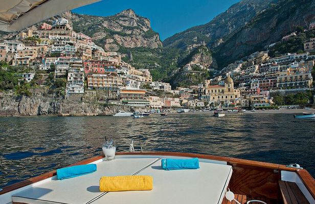Small Group Amalfi Coast Boat Day Tour from Amalfi