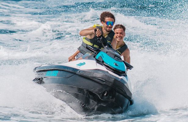 Jet Ski Tour around Alcanda Island