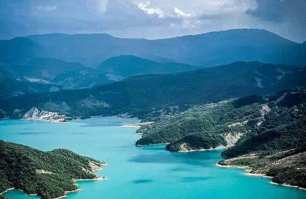 Hiking Day Tour of Bovilla Lake and Gamti Mountain from Tirana