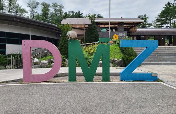 Private Korea DMZ Tour with Expert Guide & Suspension Bridge