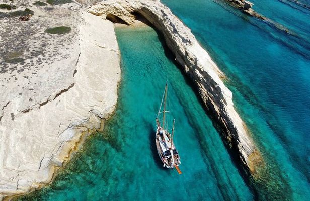 Private Full Day Tour in Koufonisi and Naxos