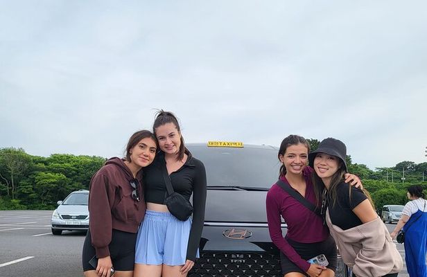Jeju island Jumbo Taxi Private Tour with Mr.Hong South of Jeju
