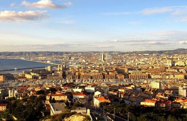 Marseille Old Port And Panier District Walking Tour