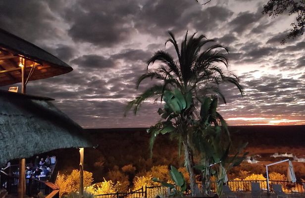 1 hour Victoria Falls Town Orientation Drive in Safari Jeep
