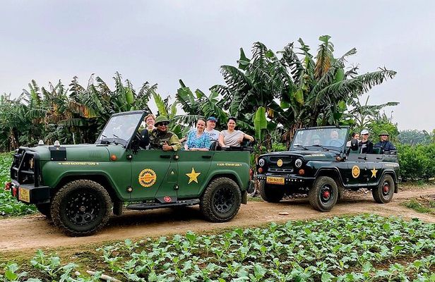 Hanoi Jeep Tour: Red River Countryside+ Backstreet+ Train-street