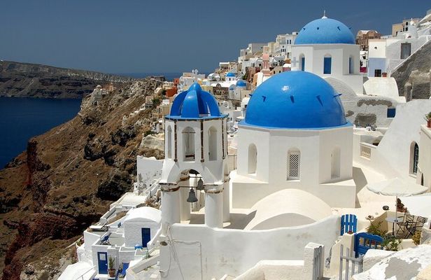 Santorini 6 hours Day tour and Lunch