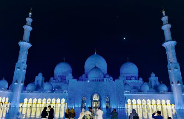 Private Abudhabi City Tour from Dubai