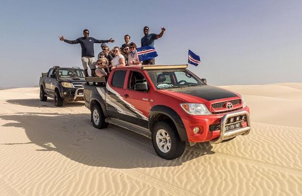 4WD Boa Vista group day tour south and north with sandboarding