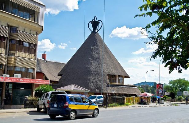 Private Heritage Walking Tour in Historic Maseru