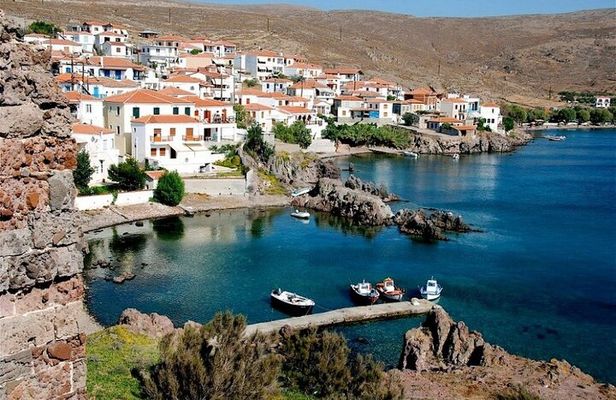 Discover the west side of Mytilene