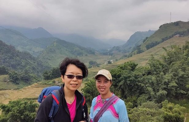 Exploring Sapa Eco Adventure with local host