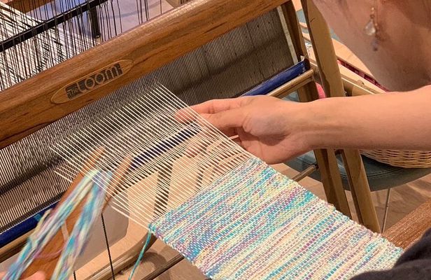 Bangkok Weaving Class: Artistry in Every Thread