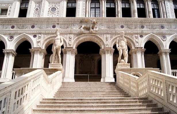 Doge's Palace Skip the Line Guided Tour in Venice