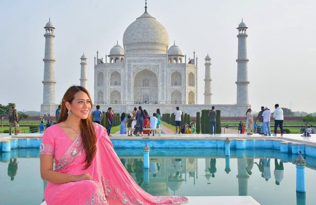 Sunrise Taj Mahal Tour From Delhi
