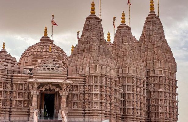 Premium Abu Dhabi City Tour With Hindu Temple Visit - Private