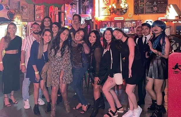 Hollywood Club Crawl in Los Angeles