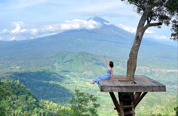 Gate of Heaven, Lahangan Sweet, Tirta Gangga and Temple Day Tour