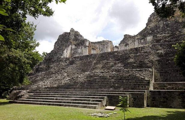 Half Day Tour to the Mayan Ruins of Becán Campeche