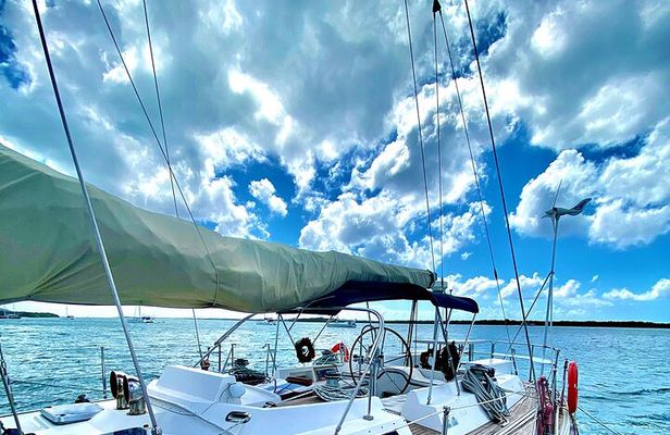 Tropical Dream Snorkel and Dinner Sail in Aruba
