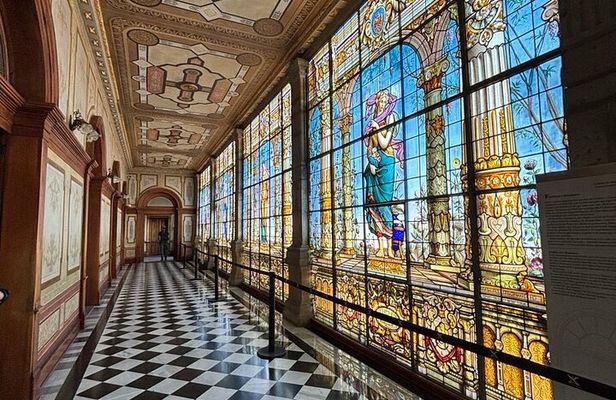 Chapultepec Castle & Anthropology Museum Private Tour