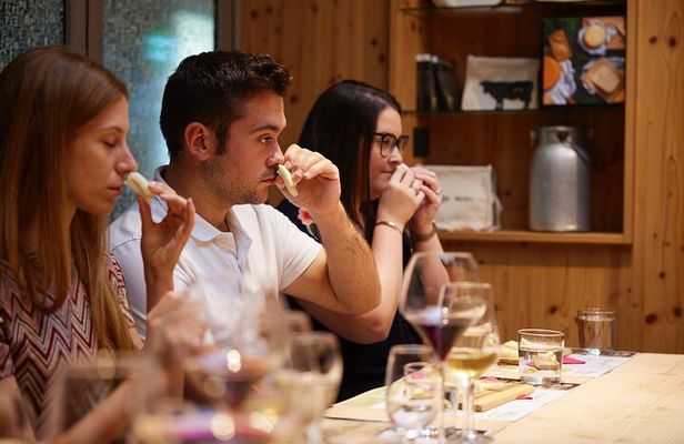 Prosecco Hills Wine and Cheese Gourmet Discovery by Yellowboot