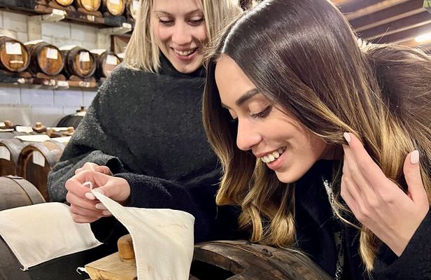 Tour with a tasting of the authentic Traditional Balsamic vinegar