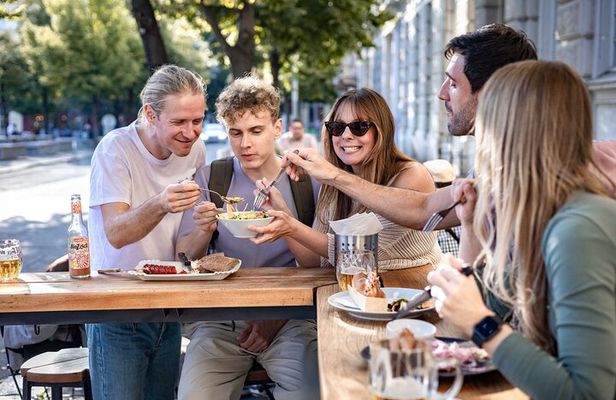 Prague Snack & Stroll: Private Food Tour with Your Local Buddy