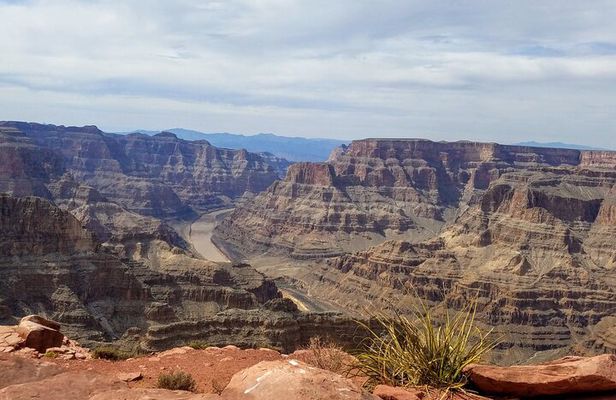 Grand Canyon West Rim and Hoover Dam Small Group Tour from Vegas