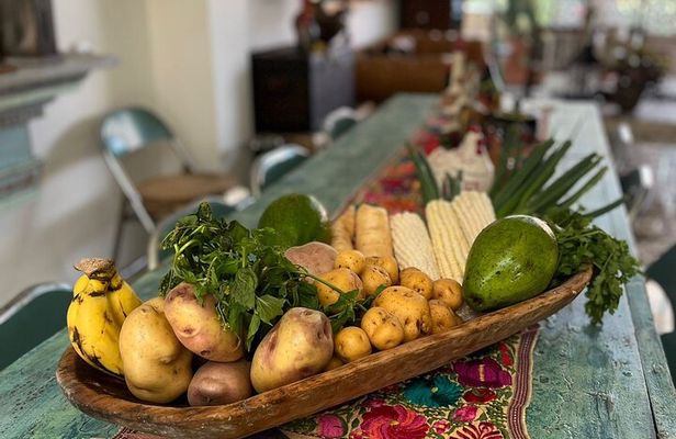 Sabor Colombiano Cooking Studio