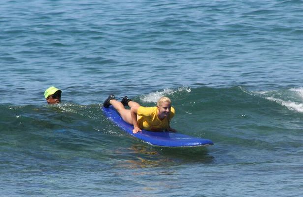 Semi-Private Surf Lesson in Sunny Po'ipu