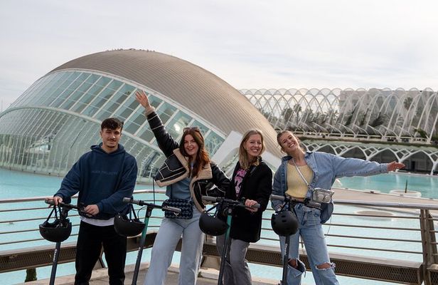 Scoot 'n See Valencia | Electric Scooter Sightseeing Tour