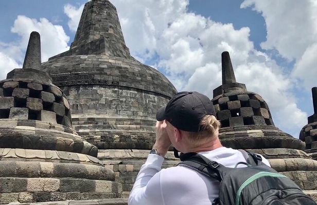 Borobudur Full Climb Up Access and Selogriyo Rice Terrace Tour