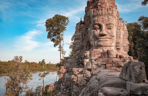 Angkor Wat Experience Temple Pass and Siem Reap Food Tour