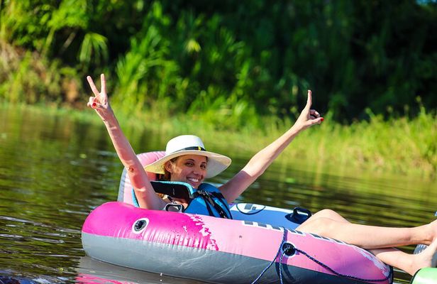 Amazon Expedition Pink Dolphins Caimans and Jungle Life Bolivia