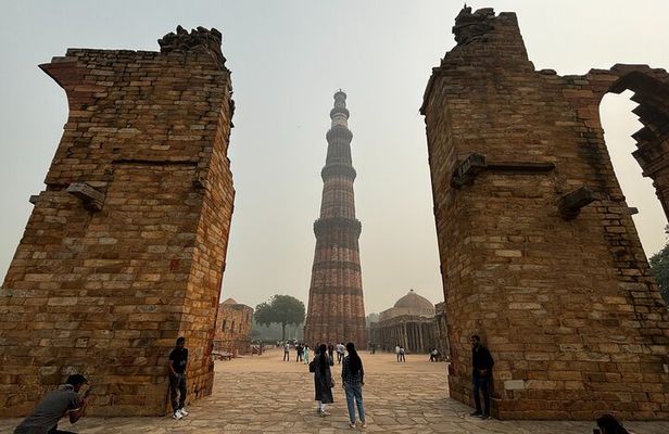 From Delhi 4 Days Golden Triangle Tour by Private Car
